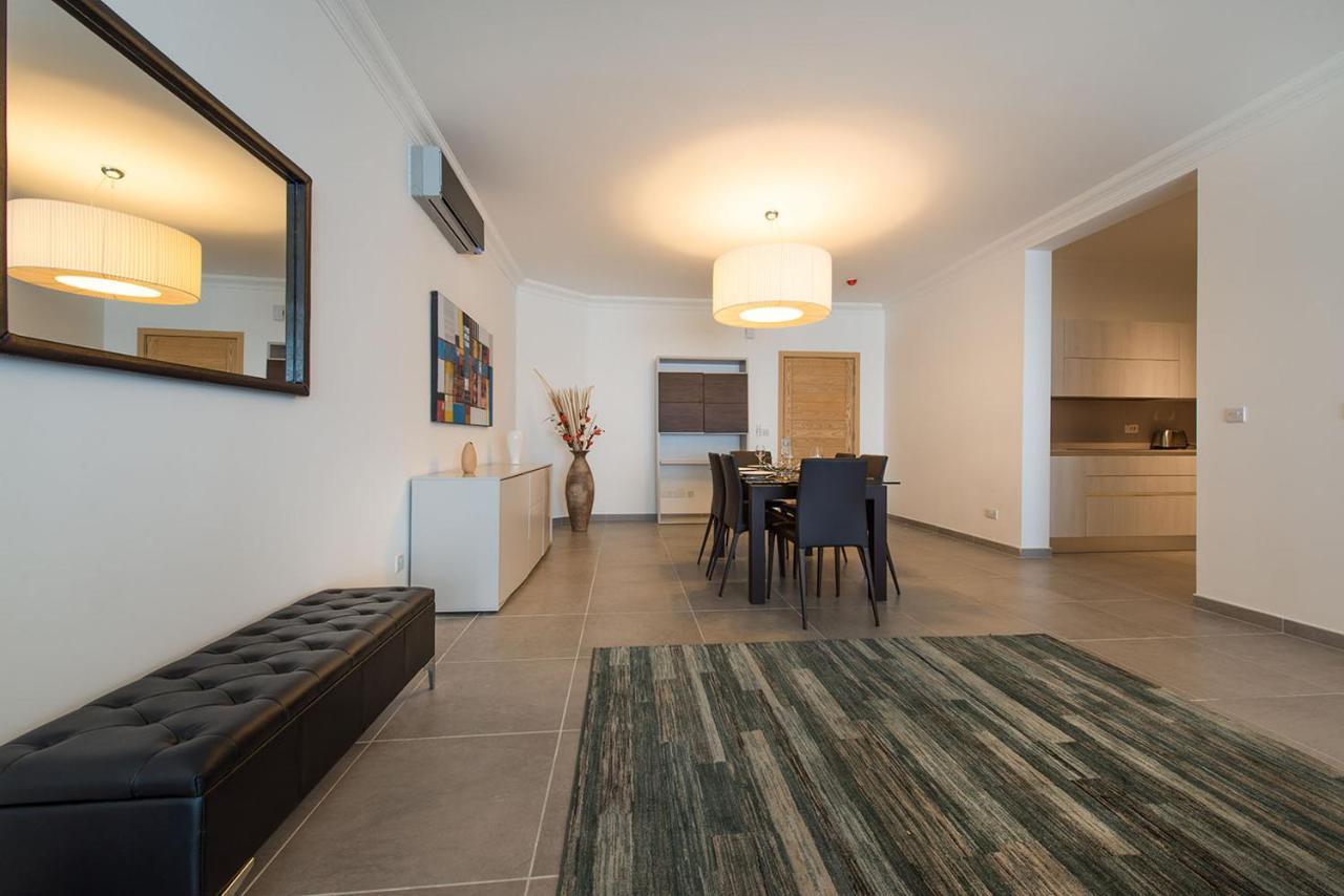 Seafront Luxury Apartment With Pool Sliema Dış mekan fotoğraf