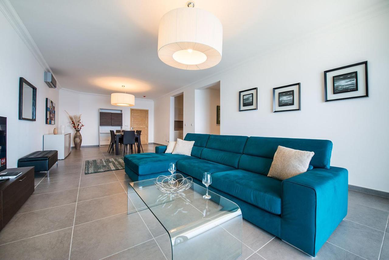 Seafront Luxury Apartment With Pool Sliema Dış mekan fotoğraf