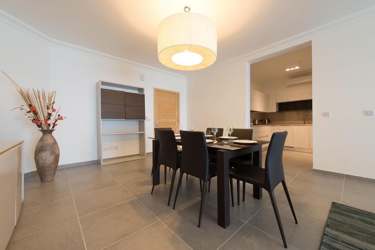 Seafront Luxury Apartment With Pool Sliema Dış mekan fotoğraf