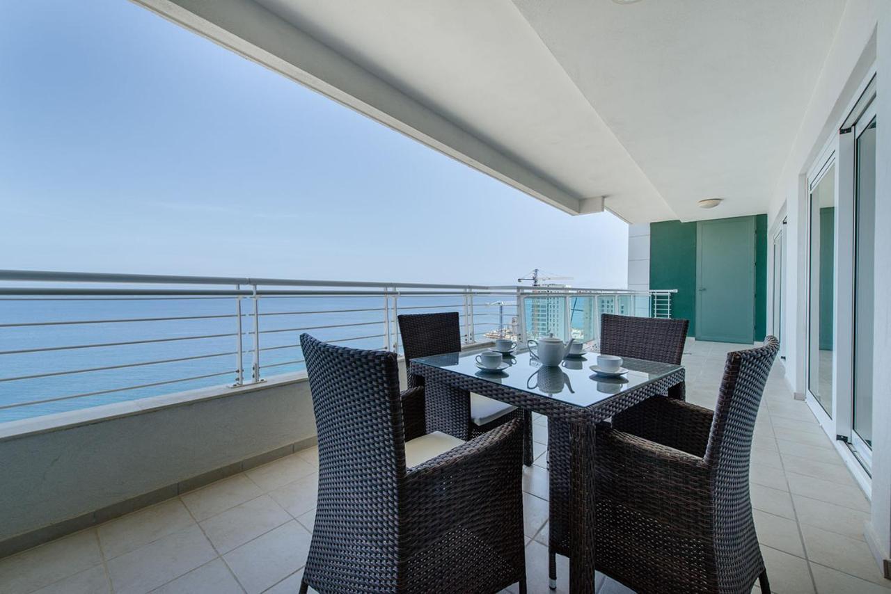 Seafront Luxury Apartment With Pool Sliema Dış mekan fotoğraf